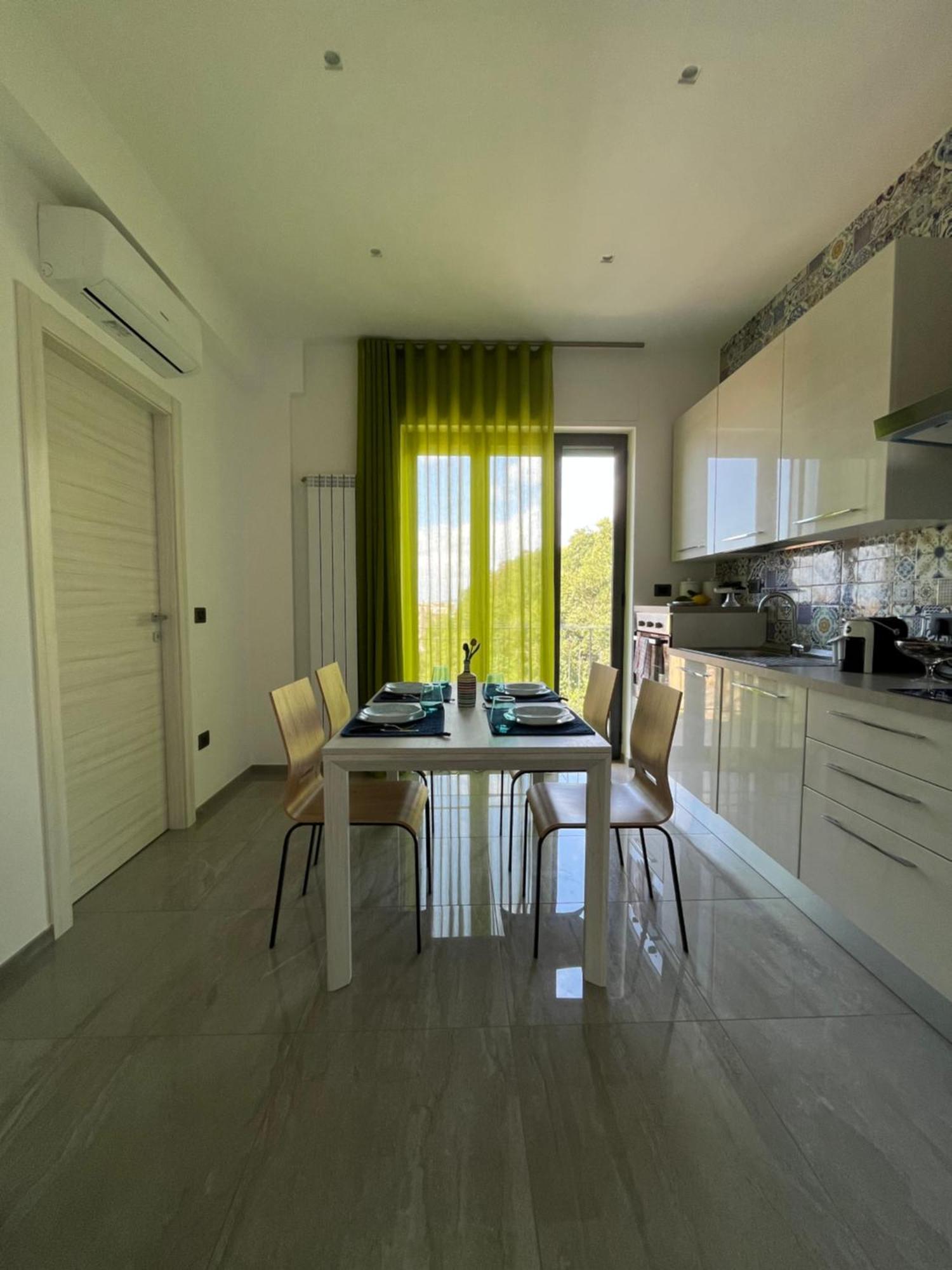 La Peonia Apartment Castellammare di Stabia Luaran gambar