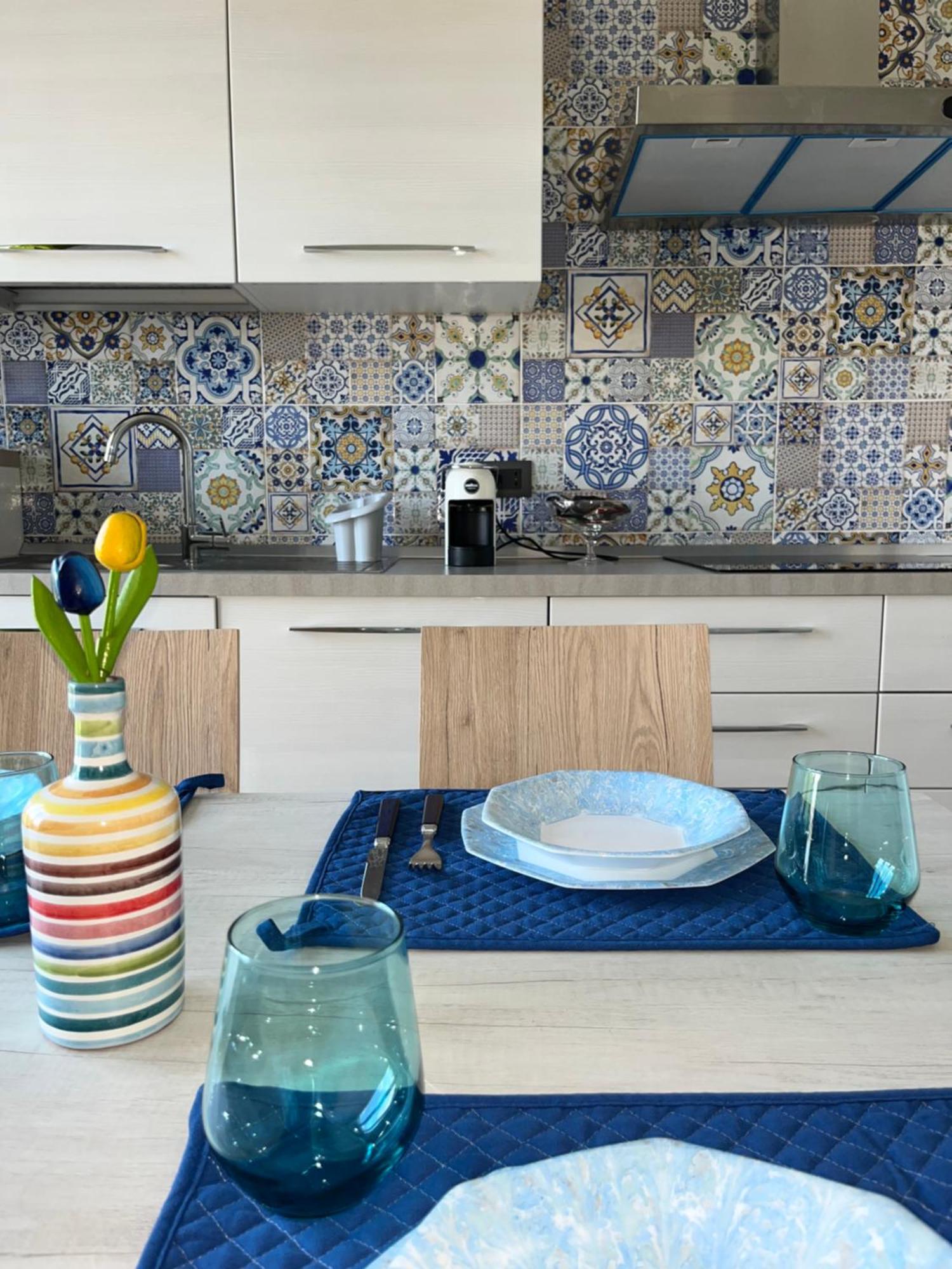 La Peonia Apartment Castellammare di Stabia Luaran gambar